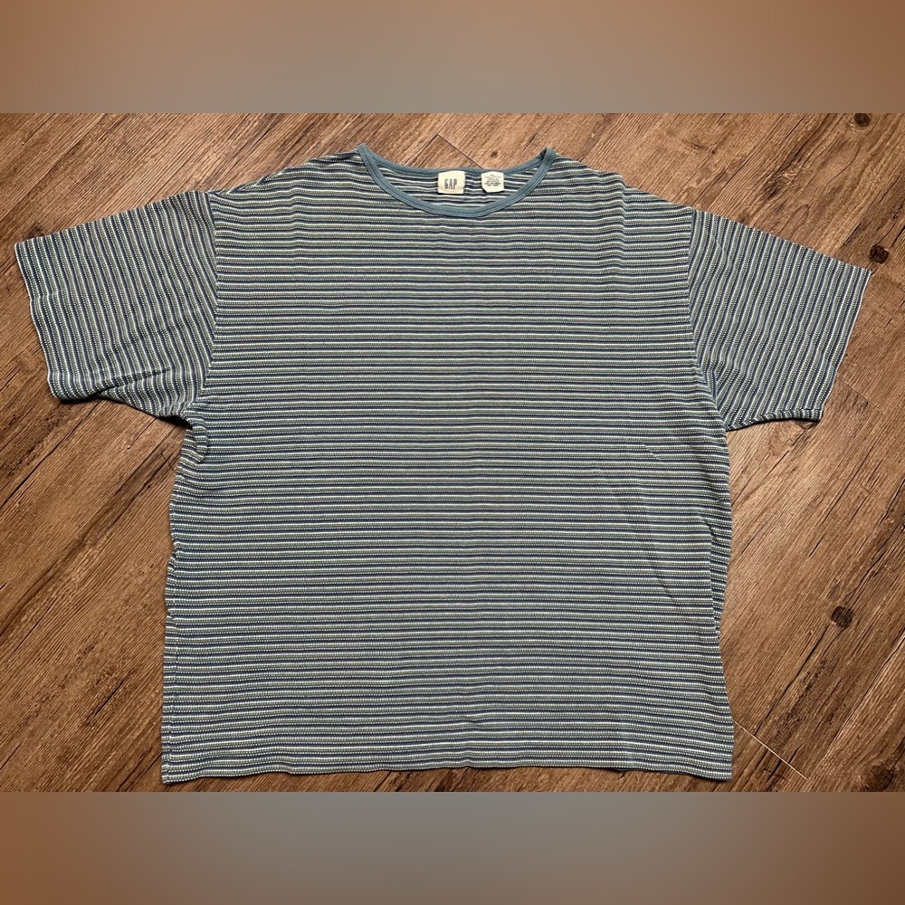 GAP Striped tee